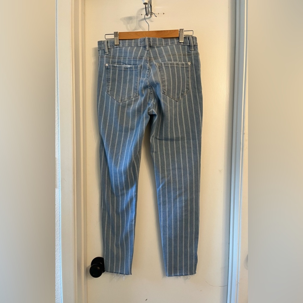 Kensie Striped High Rise Skinny Blue Jeans - Picture 2 of 4